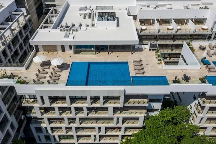 Ipana Condo, Rooftop Pools, Gym, Walk To Beach Playa del Carmen 0*,  Mexico