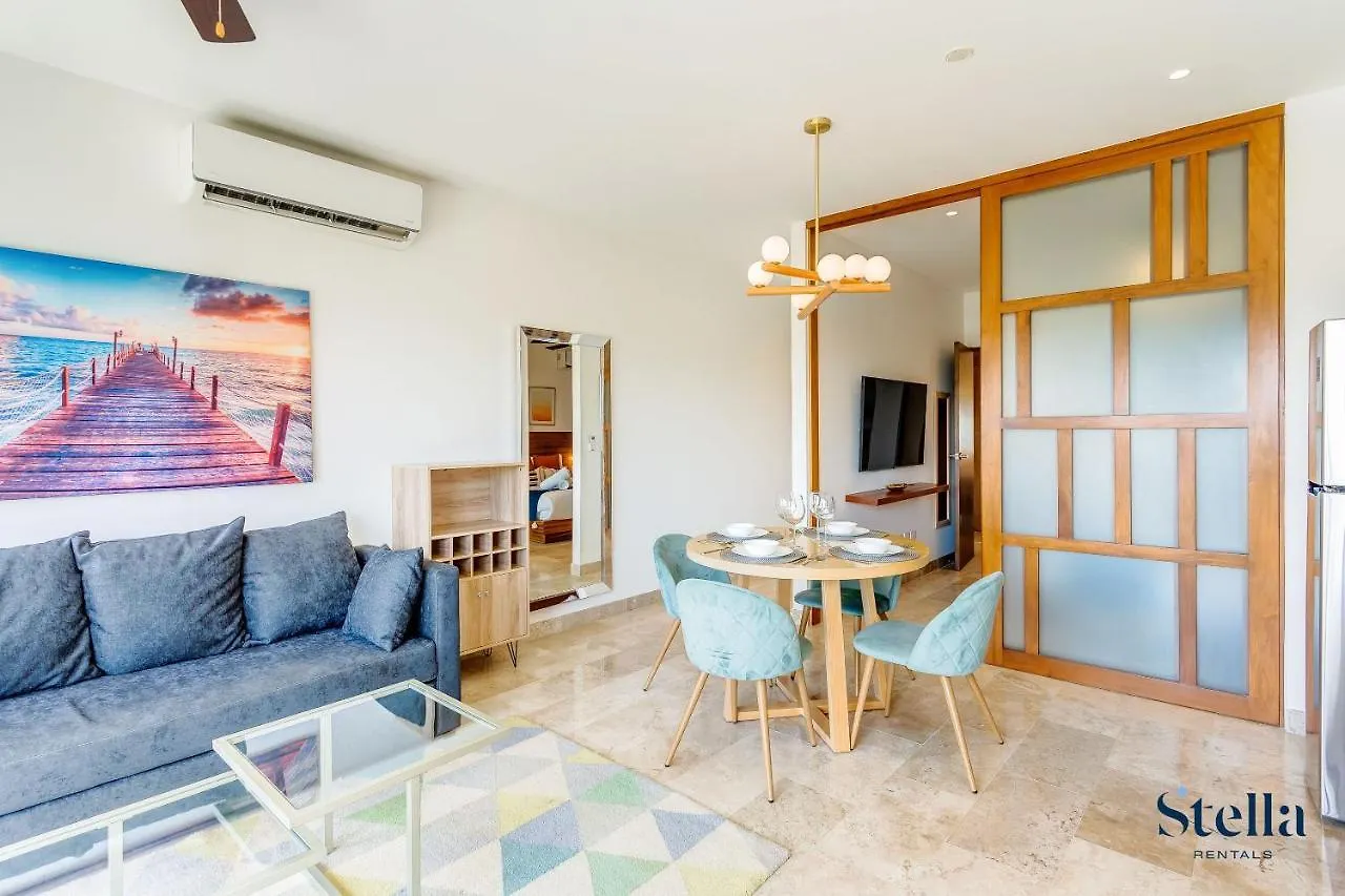 Apartment Ipana Condo, Rooftop Pools, Gym, Walk To Beach Playa del Carmen Mexico