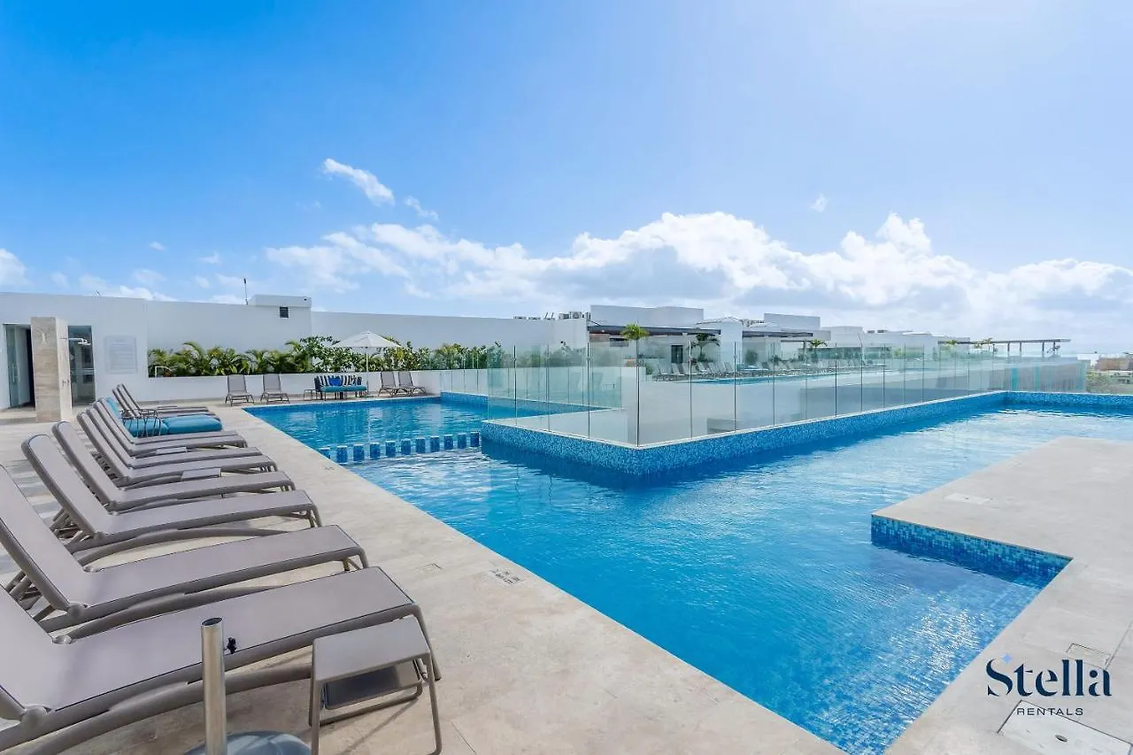 Apartment Ipana Condo, Rooftop Pools, Gym, Walk To Beach Playa del Carmen