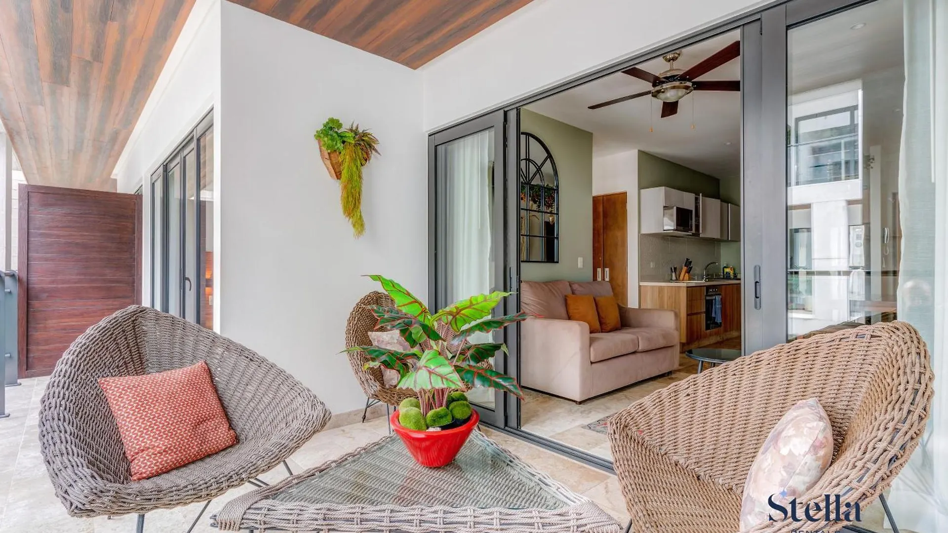 Apartment Ipana Condo, Rooftop Pools, Gym, Walk To Beach Playa del Carmen