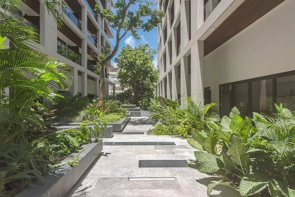Ipana Condo, Rooftop Pools, Gym, Walk To Beach Playa del Carmen 0*,  Mexico