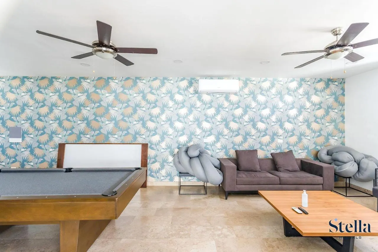 Ipana Condo, Rooftop Pools, Gym, Walk To Beach Playa del Carmen Mexico